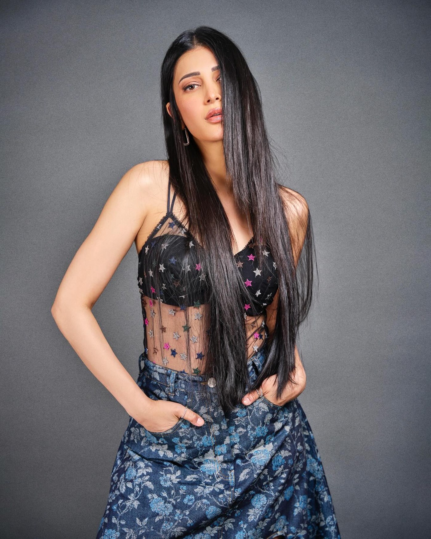 Shruti Haasan's Gothic Statement Look Steals the Spotlight