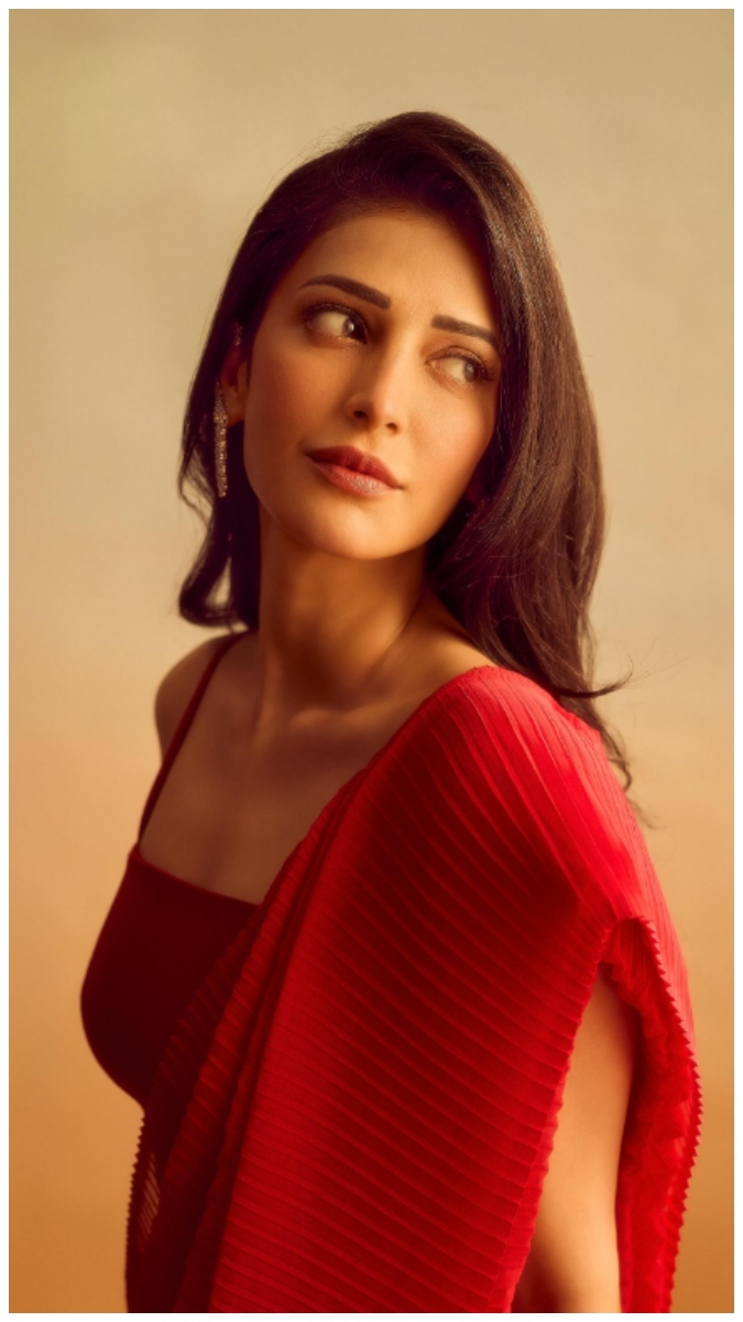 Shruti Haasan's Stunning Red Ensemble Gallery
