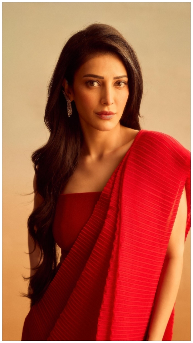 Shruti Haasan's Stunning Red Ensemble Gallery