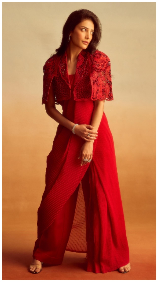 Shruti Haasan's Stunning Red Ensemble Gallery