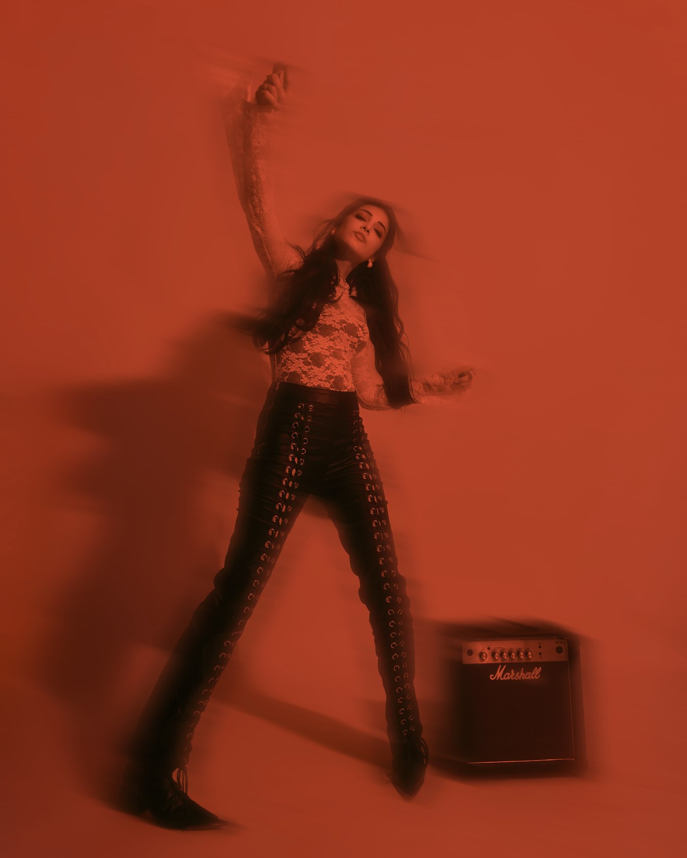 Shruti Haasan Rocks the Rock ’n’ Roll Vibe in a Lace-Leather Masterpiece