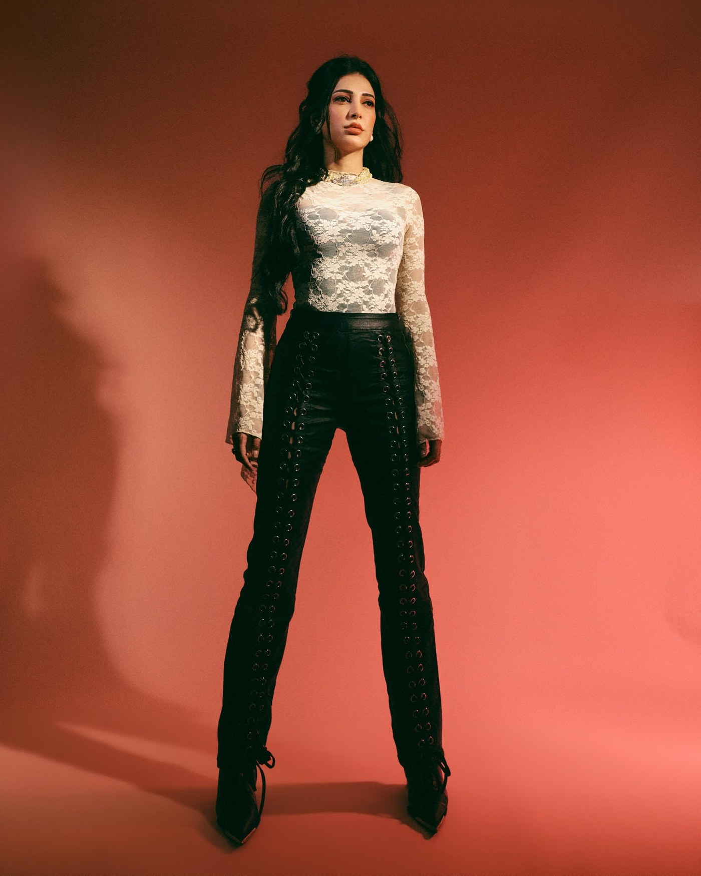 Shruti Haasan Rocks the Rock ’n’ Roll Vibe in a Lace-Leather Masterpiece