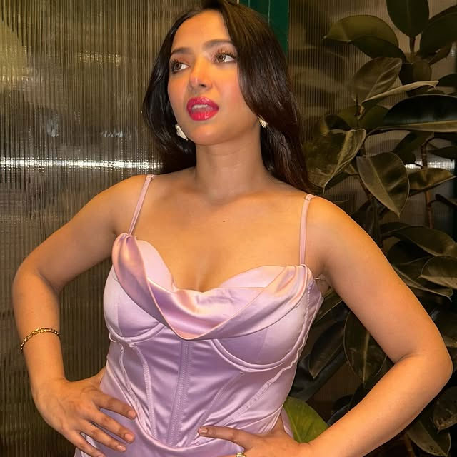 Cream Drape: Shweta Basu Prasad's Saree Showcase