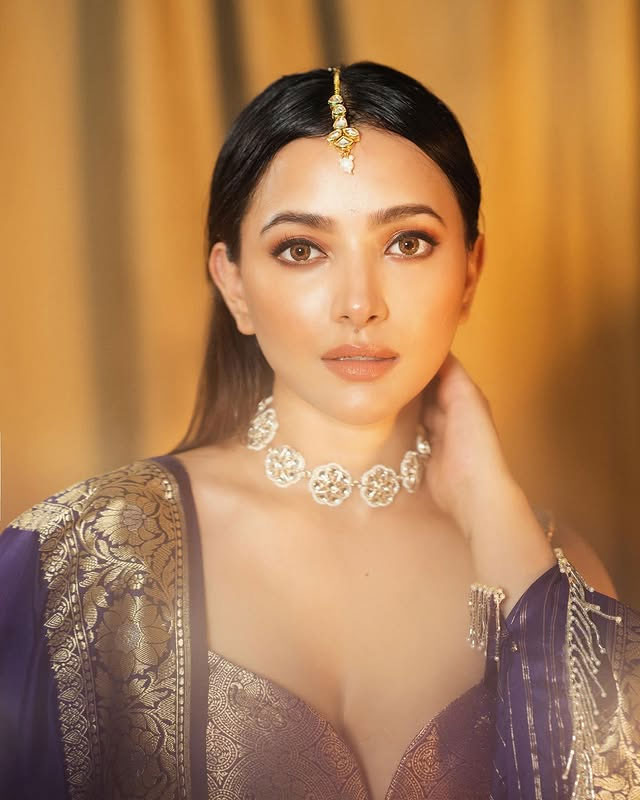 Cream Drape: Shweta Basu Prasad's Saree Showcase