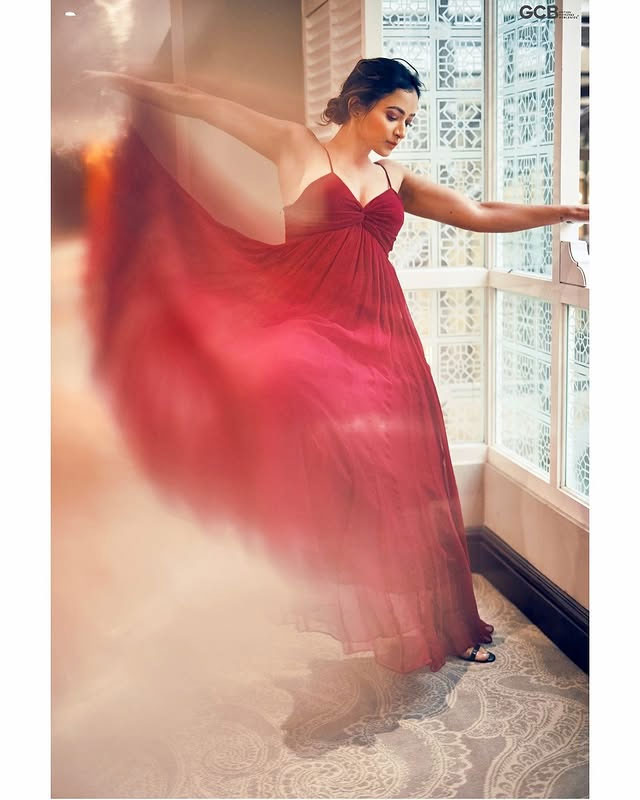 Cream Drape: Shweta Basu Prasad's Saree Showcase