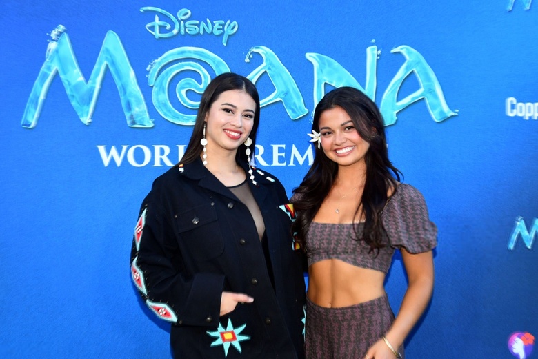 Siena Agudong Captivates the Red Carpet with Stunning Hollywood Glamour