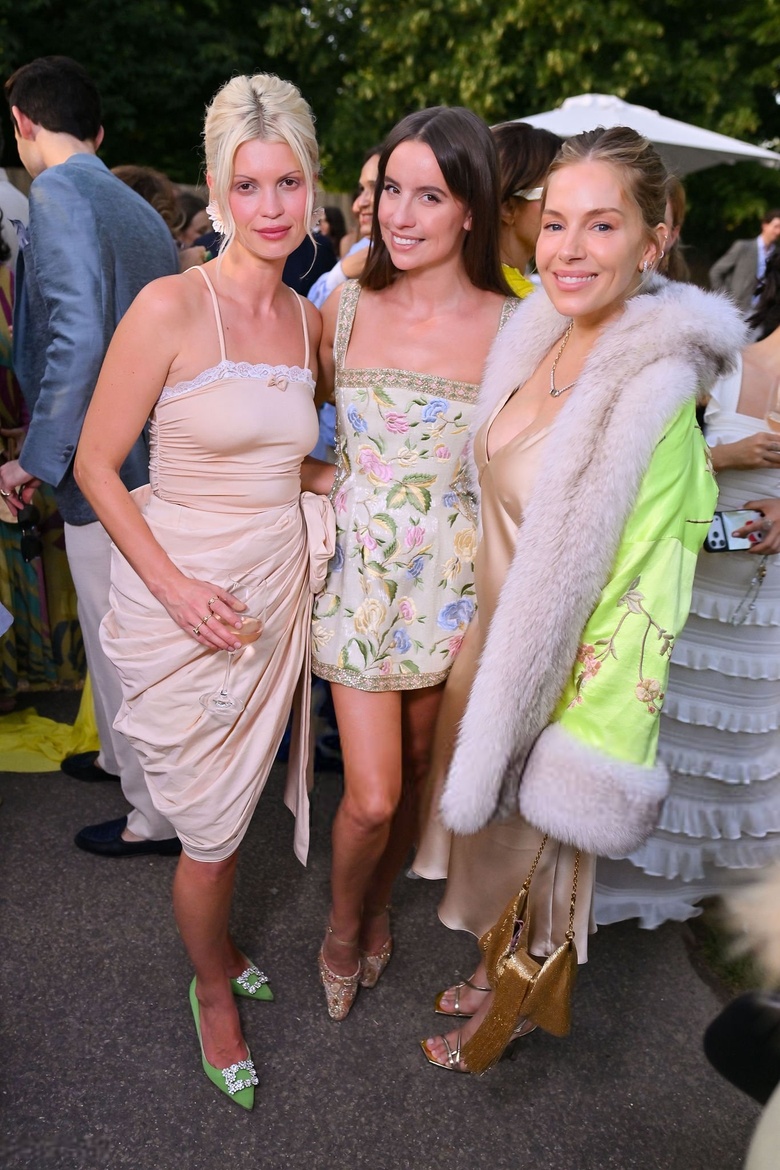 Sienna Miller’s Effortless Chic Glow at The Serpentine Summer Party 2026