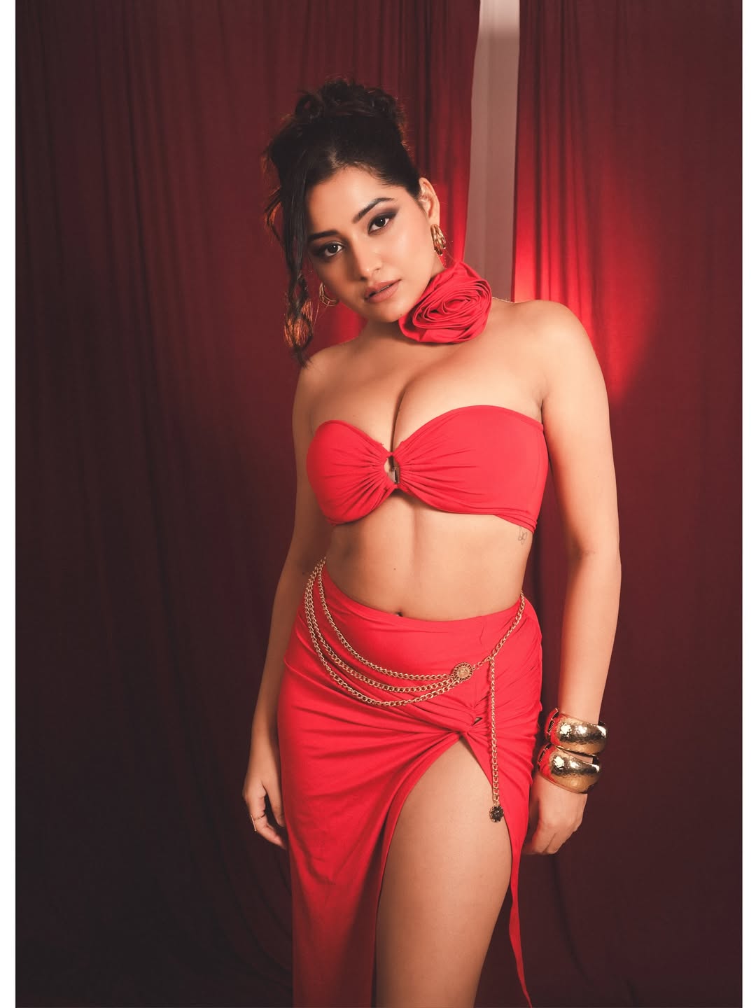 Simran Kaur's Viral Red Look Setting Fashion Trends