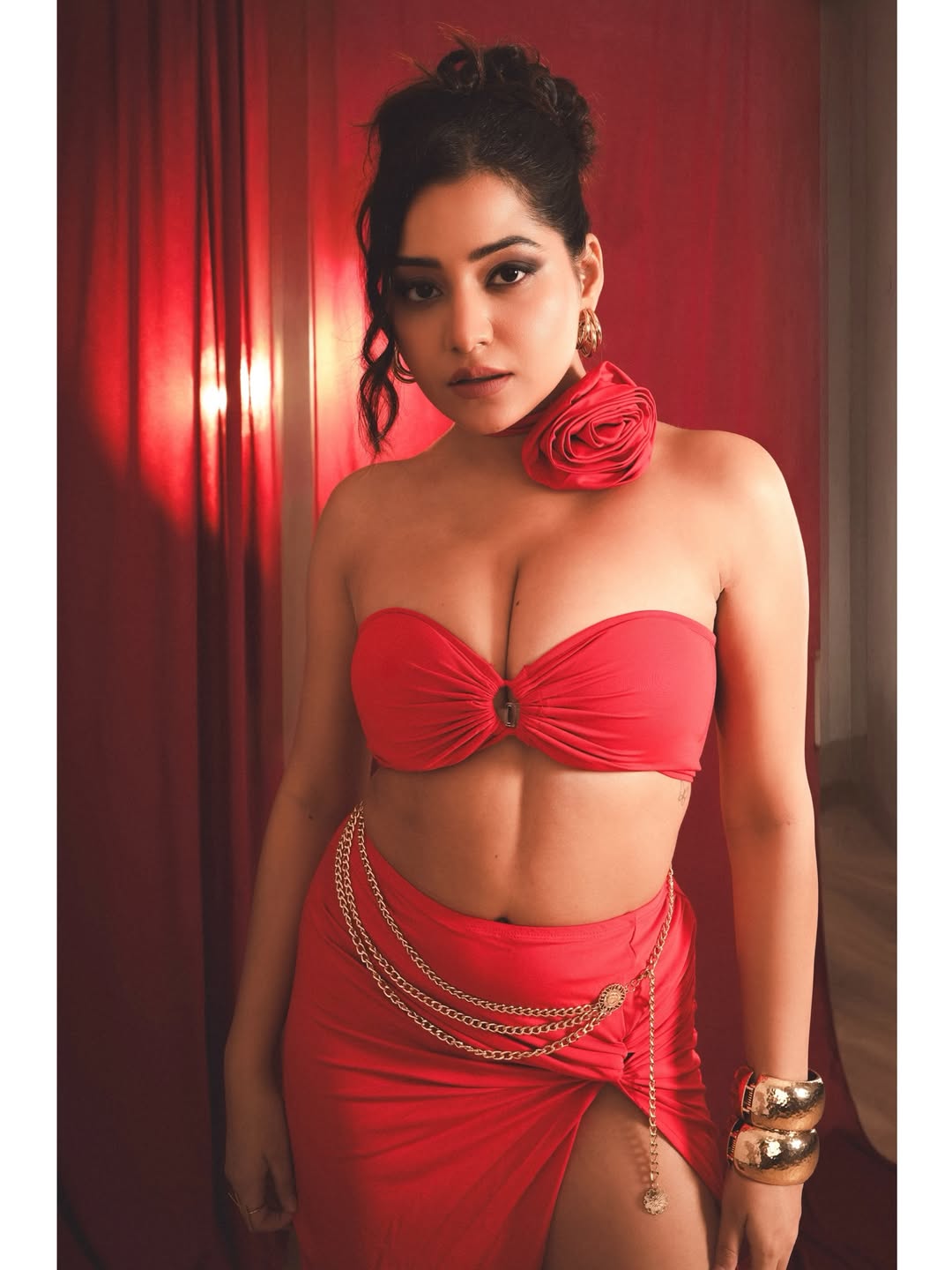 Simran Kaur's Viral Red Look Setting Fashion Trends