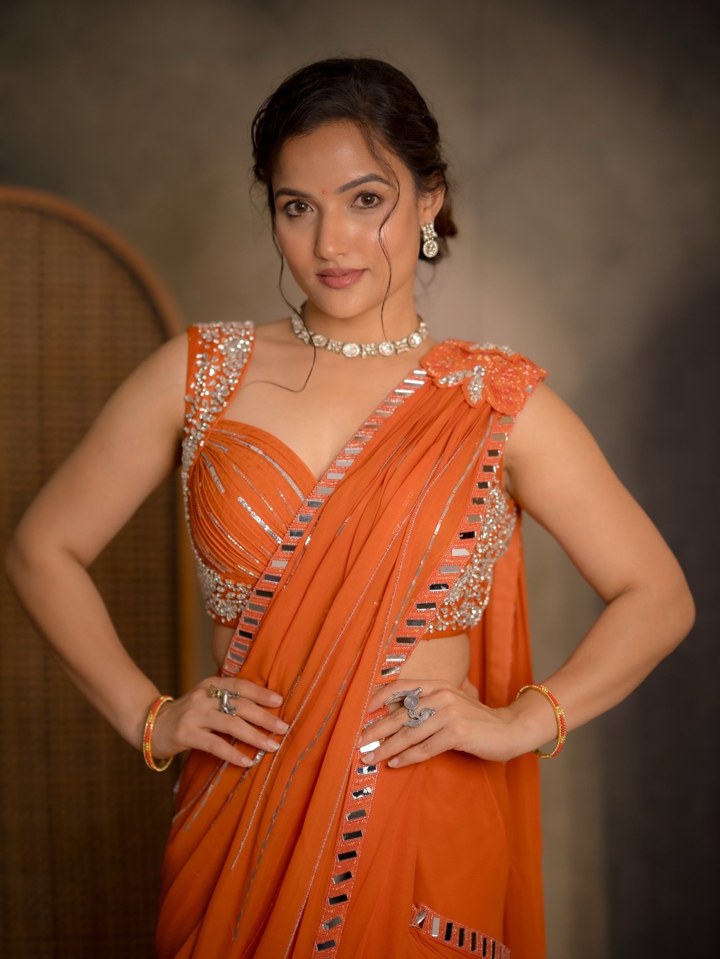 Siri Hanmanth's Vibrant Ethnic Look Redefines Festive Style Magic