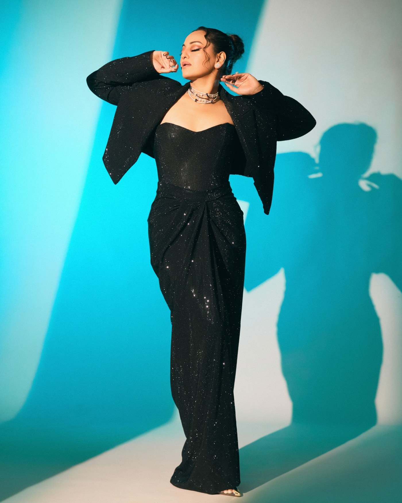 Sonakshi Sinha Dominates Red Carpet in Bold Black Glamour