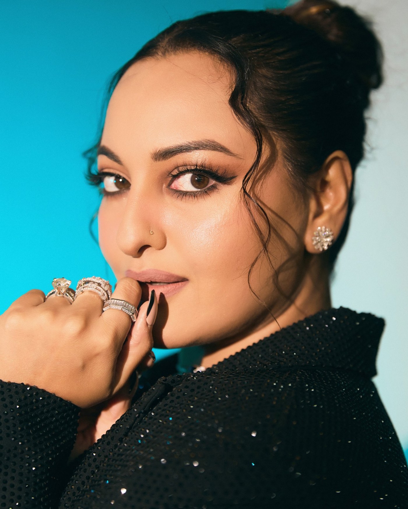 Sonakshi Sinha Dominates Red Carpet in Bold Black Glamour