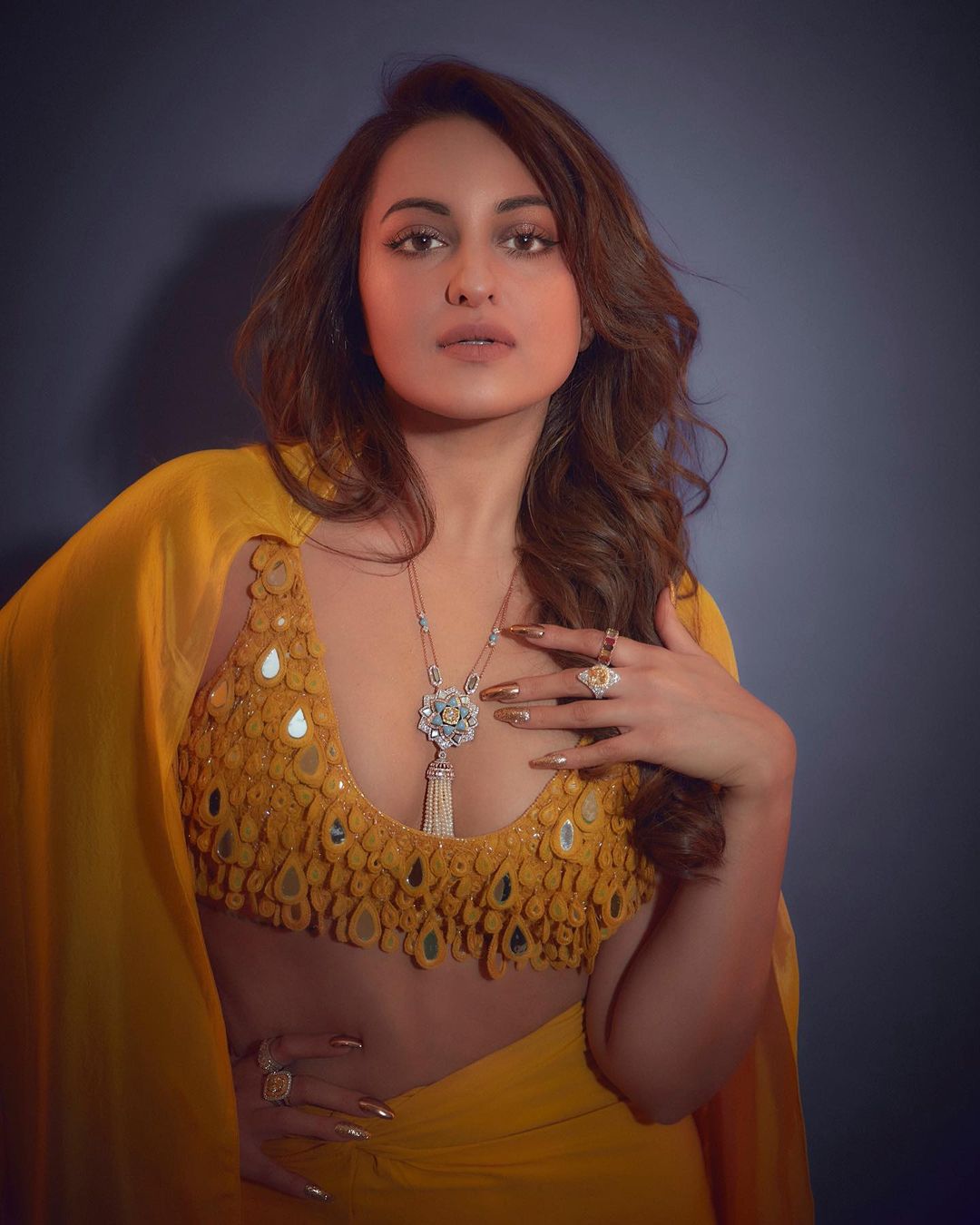 Sonakshi Sinha Stunning New Photoshoot Collection