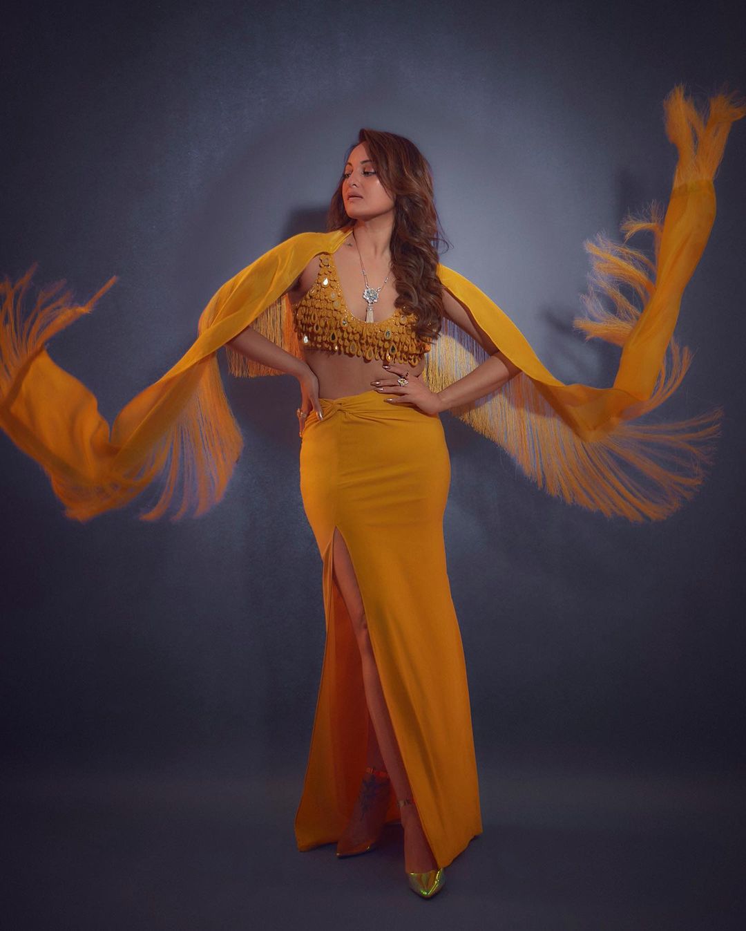 Sonakshi Sinha Stunning New Photoshoot Collection