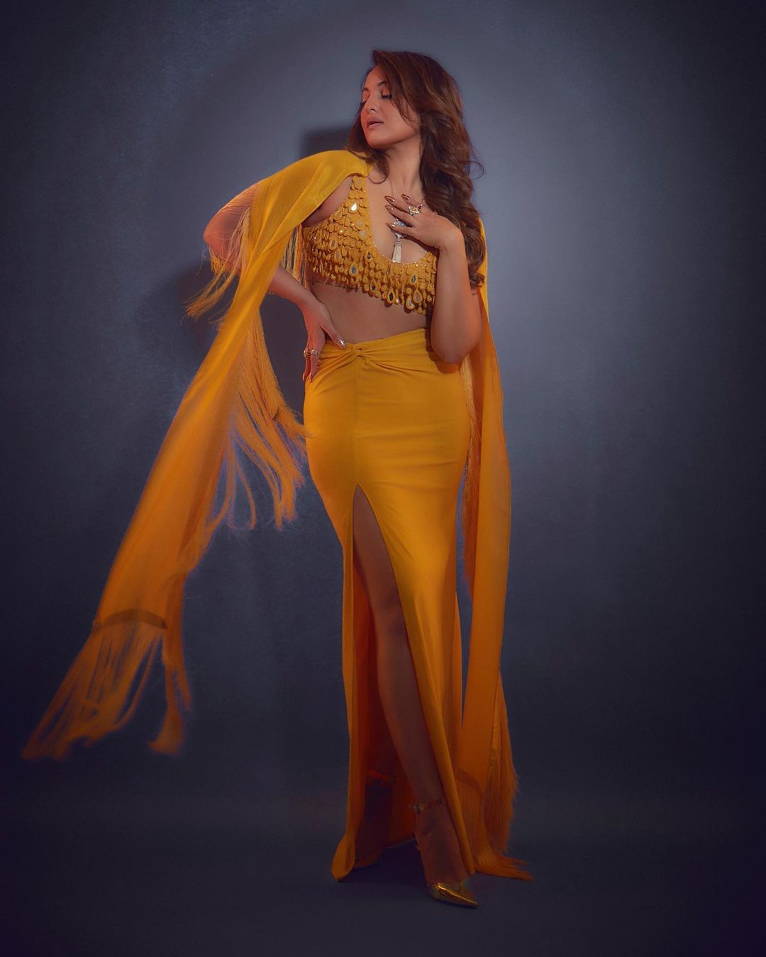 Sonakshi Sinha Stunning New Photoshoot Collection