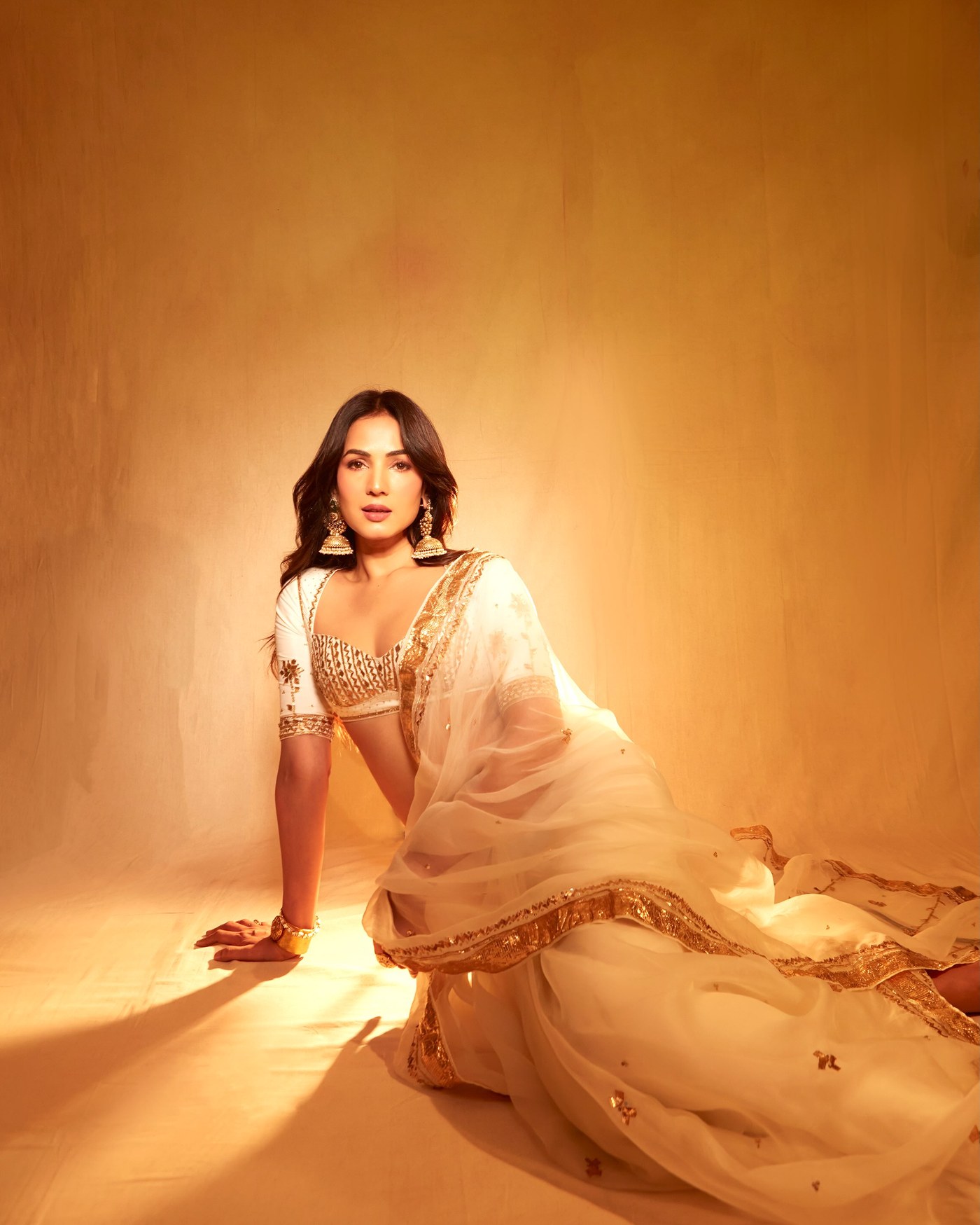 Sonal Chauhan Radiates Grace in Cream and Gold Indian Couture