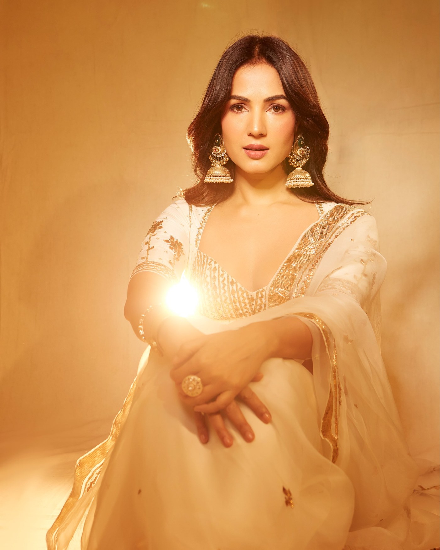 Sonal Chauhan Radiates Grace in Cream and Gold Indian Couture