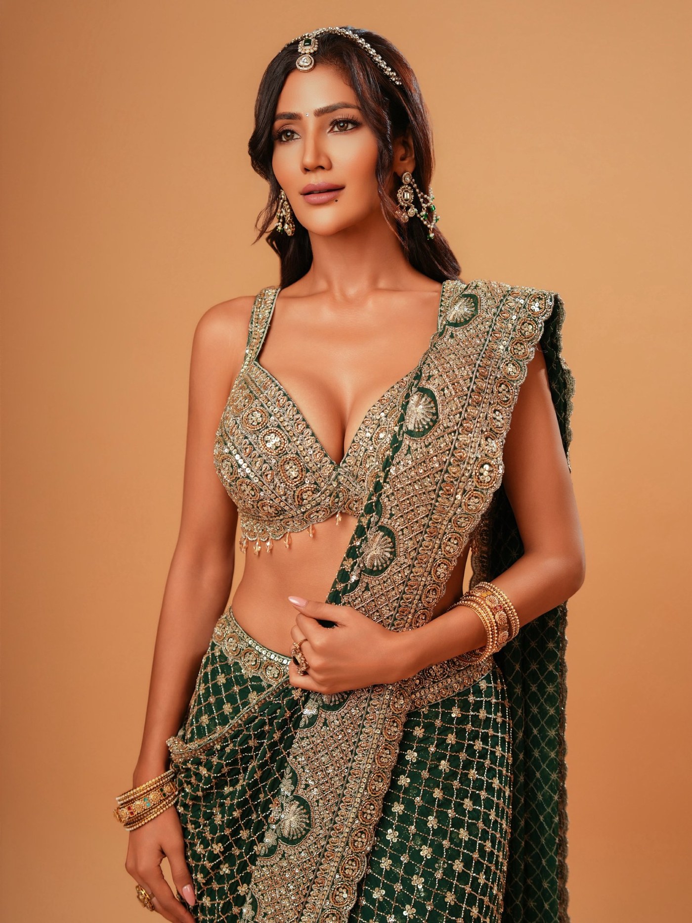 Soniya Bansal Owns the Spotlight in Emerald Green Indian Couture