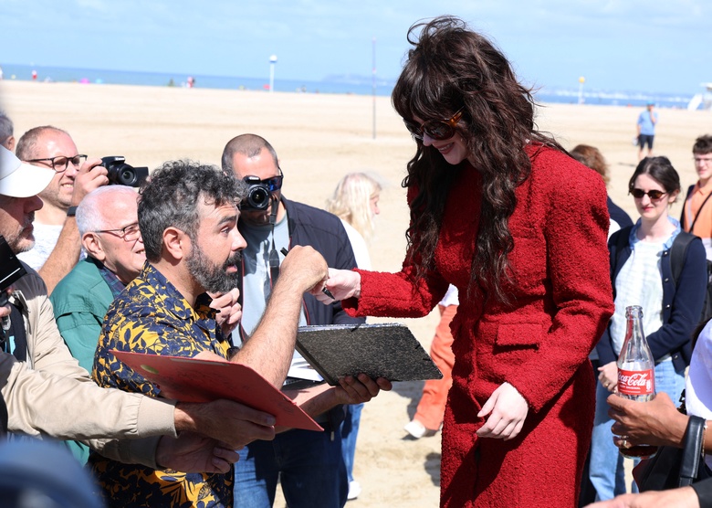 Sophie Thatcher Radiates at Film Festival Photocall