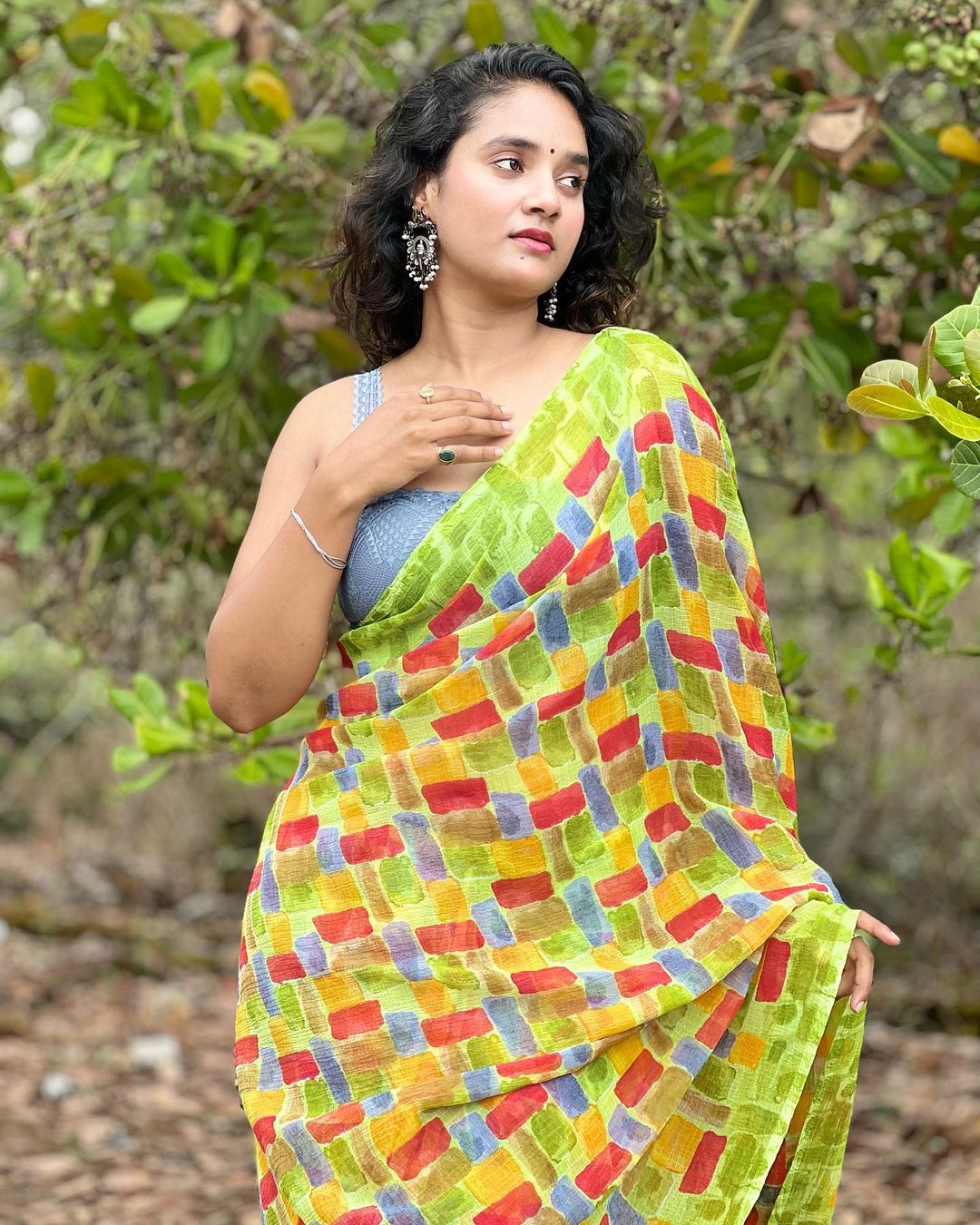 Soumya Shetty Saree Glamour Pictures Traditional Elegance