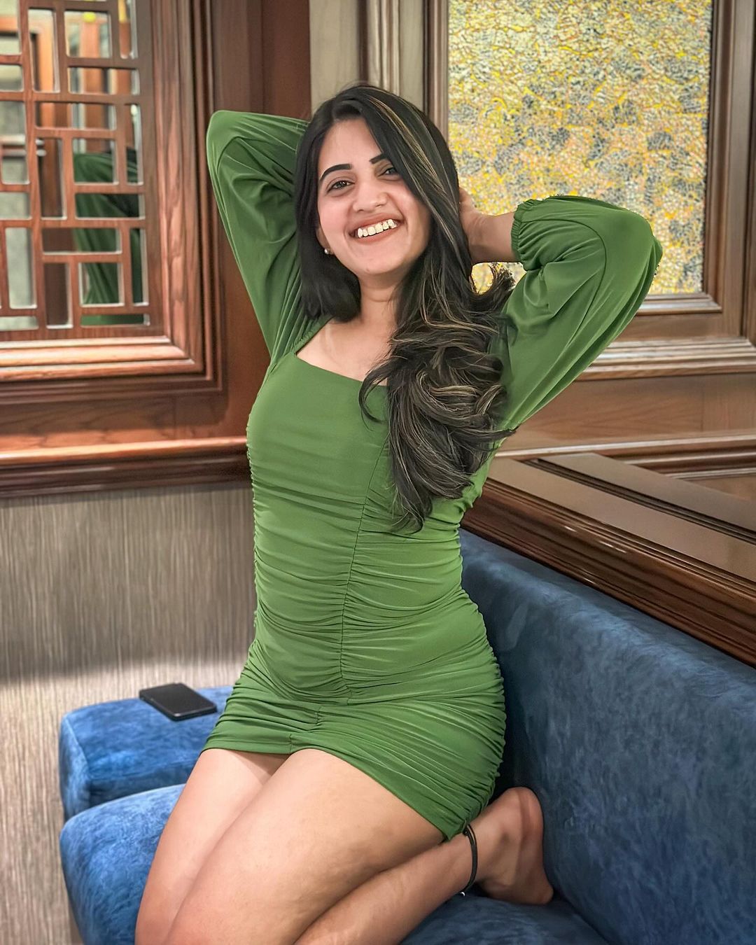 Sravanthi Chokarapu Latest Photos and Stunning Fashion Gallery