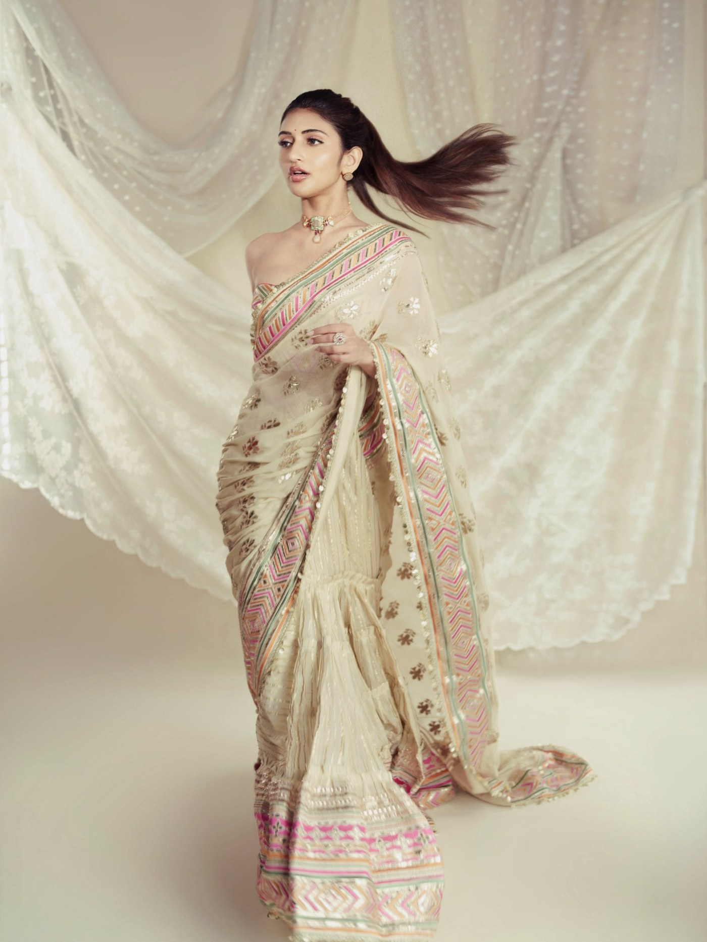 Sreeleela’s Regal Charm: How She Mastered Traditional Style with Modern Flair