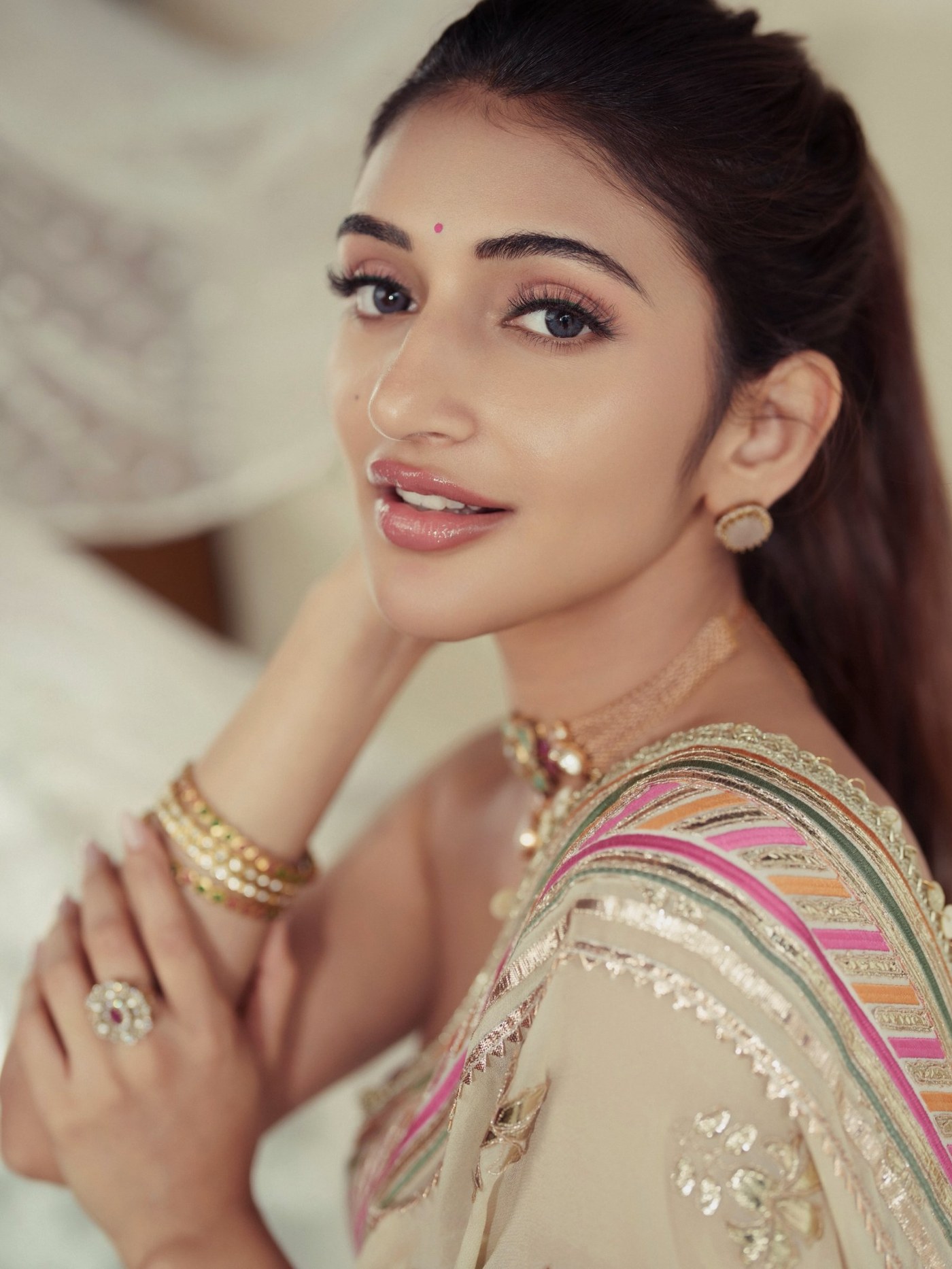 Sreeleela’s Regal Charm: How She Mastered Traditional Style with Modern Flair