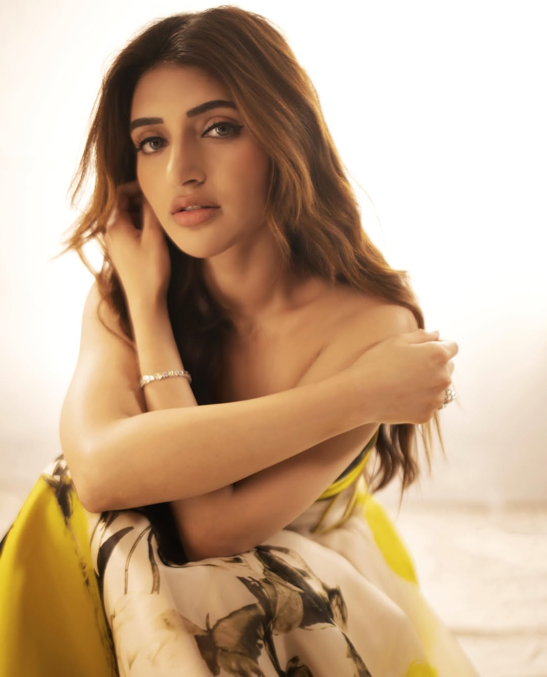 Sreeleela's Dramatic Glamour: A Royal Portrait