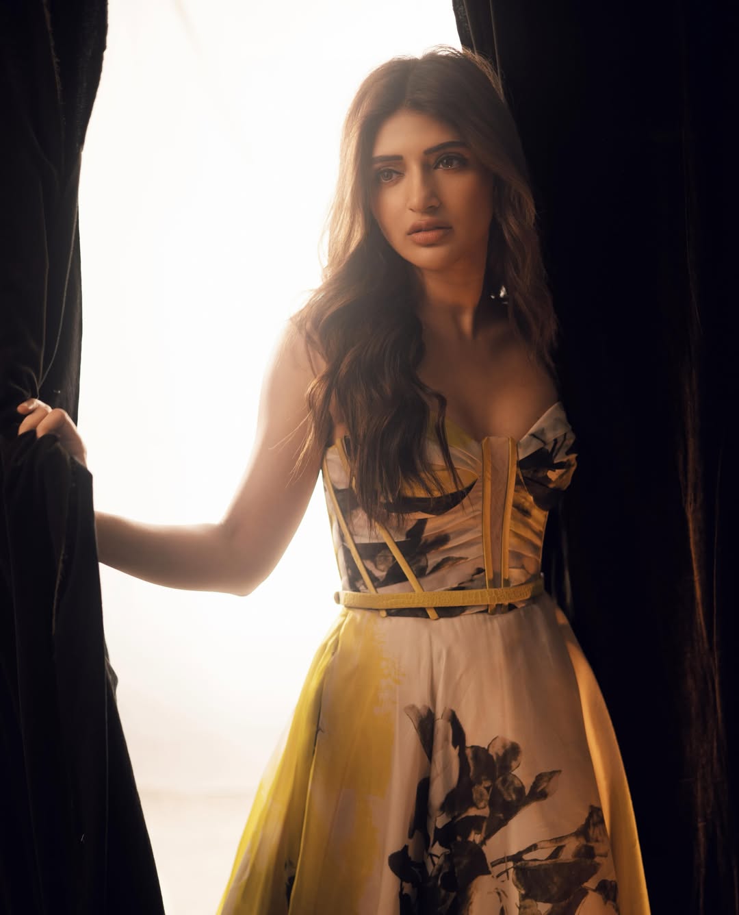 Sreeleela's Dramatic Glamour: A Royal Portrait