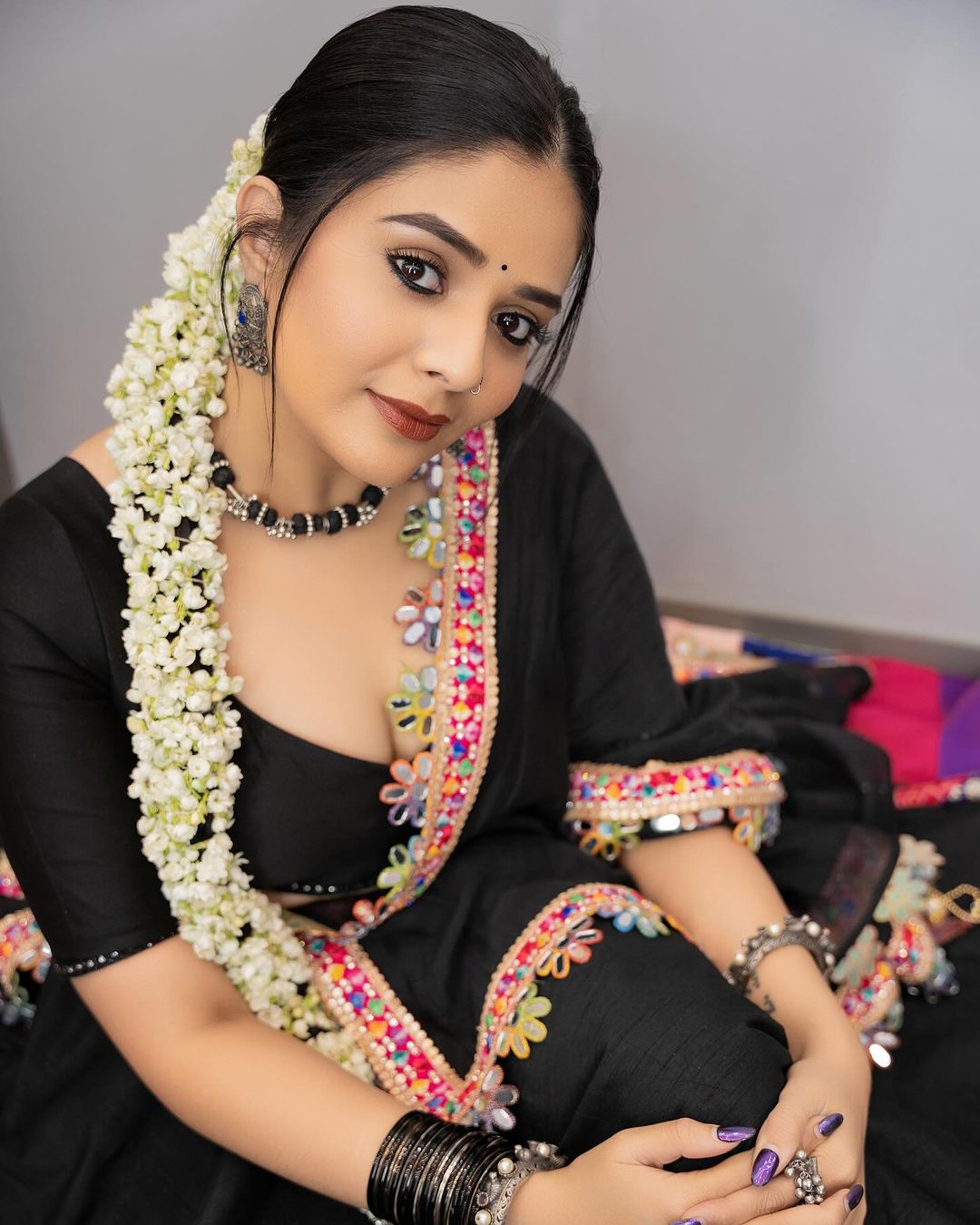 Sreemukhi Stunning Black Dress Photos Ultimate Glamour Collection