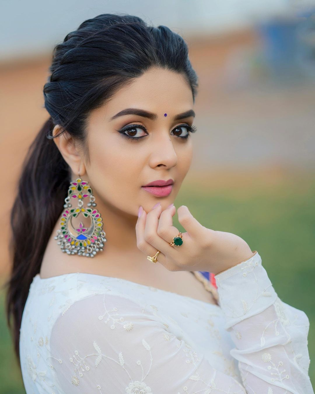 Sreemukhi Stunning Latest Photos Fashion Gallery