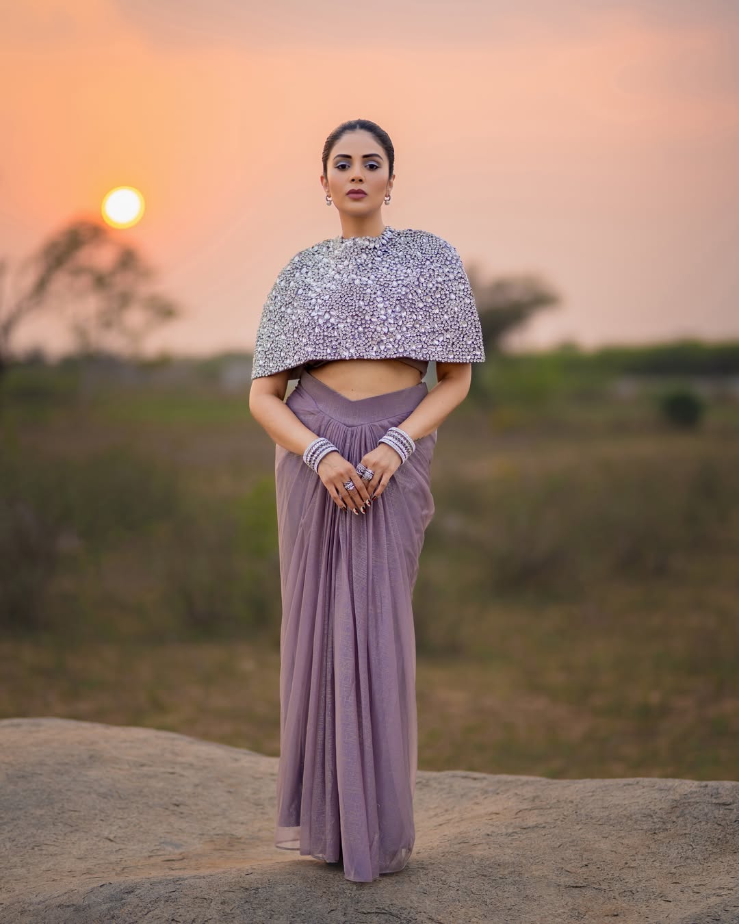 Sreemukhi Steals Showstopper Vibes in Stunning Festive Looks!