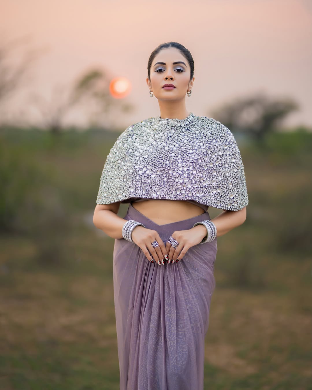 Sreemukhi Steals Showstopper Vibes in Stunning Festive Looks!