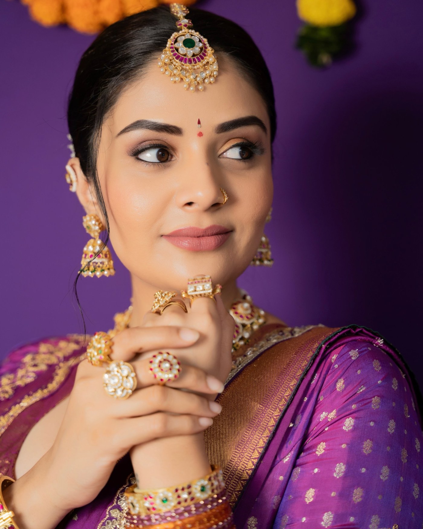 Sreemukhi’s Royal Purple Silk Look Defines Festive Indian Glamour