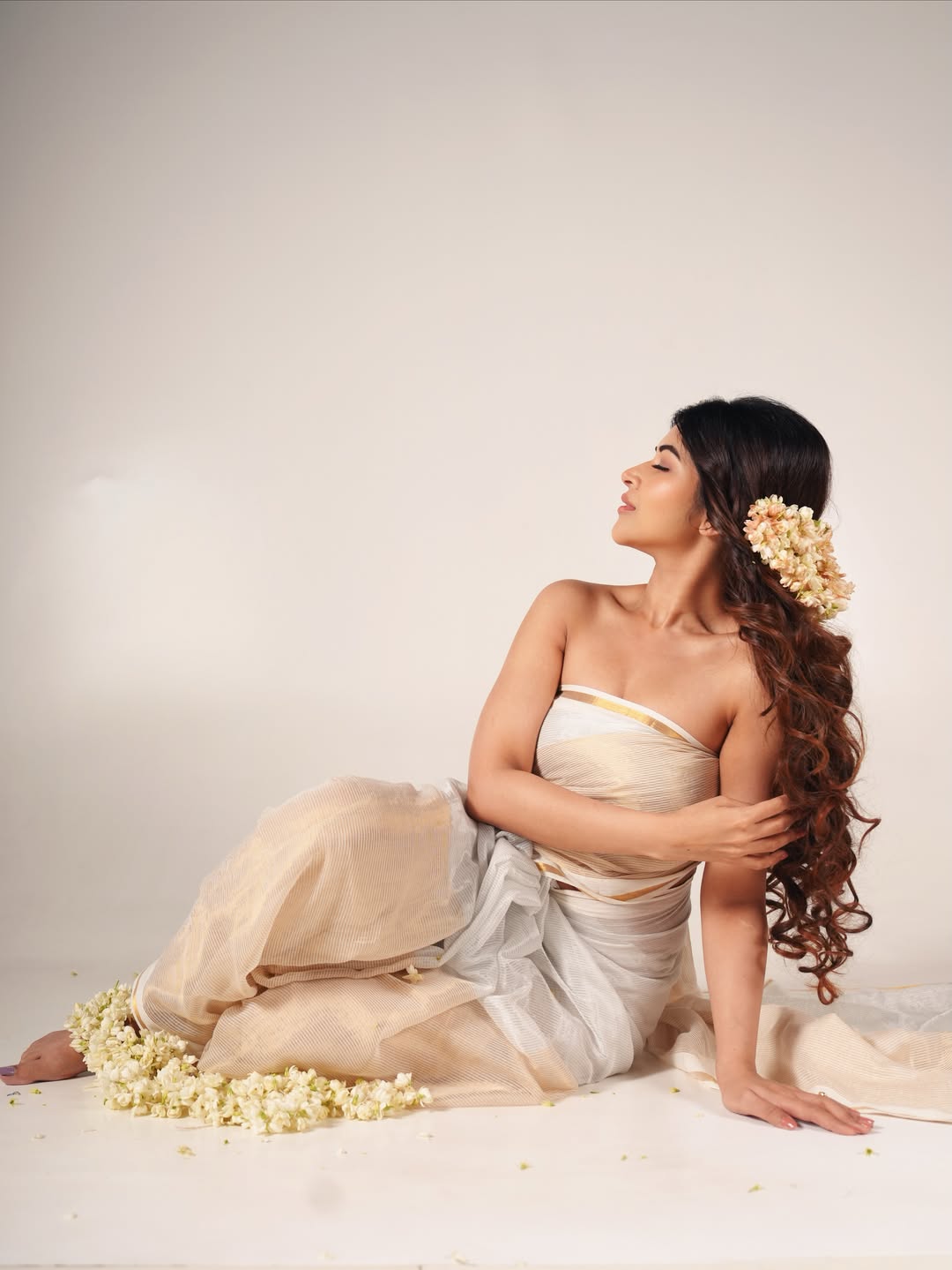 Srijita Ghosh: Stunning Looks from the Red Carpet
