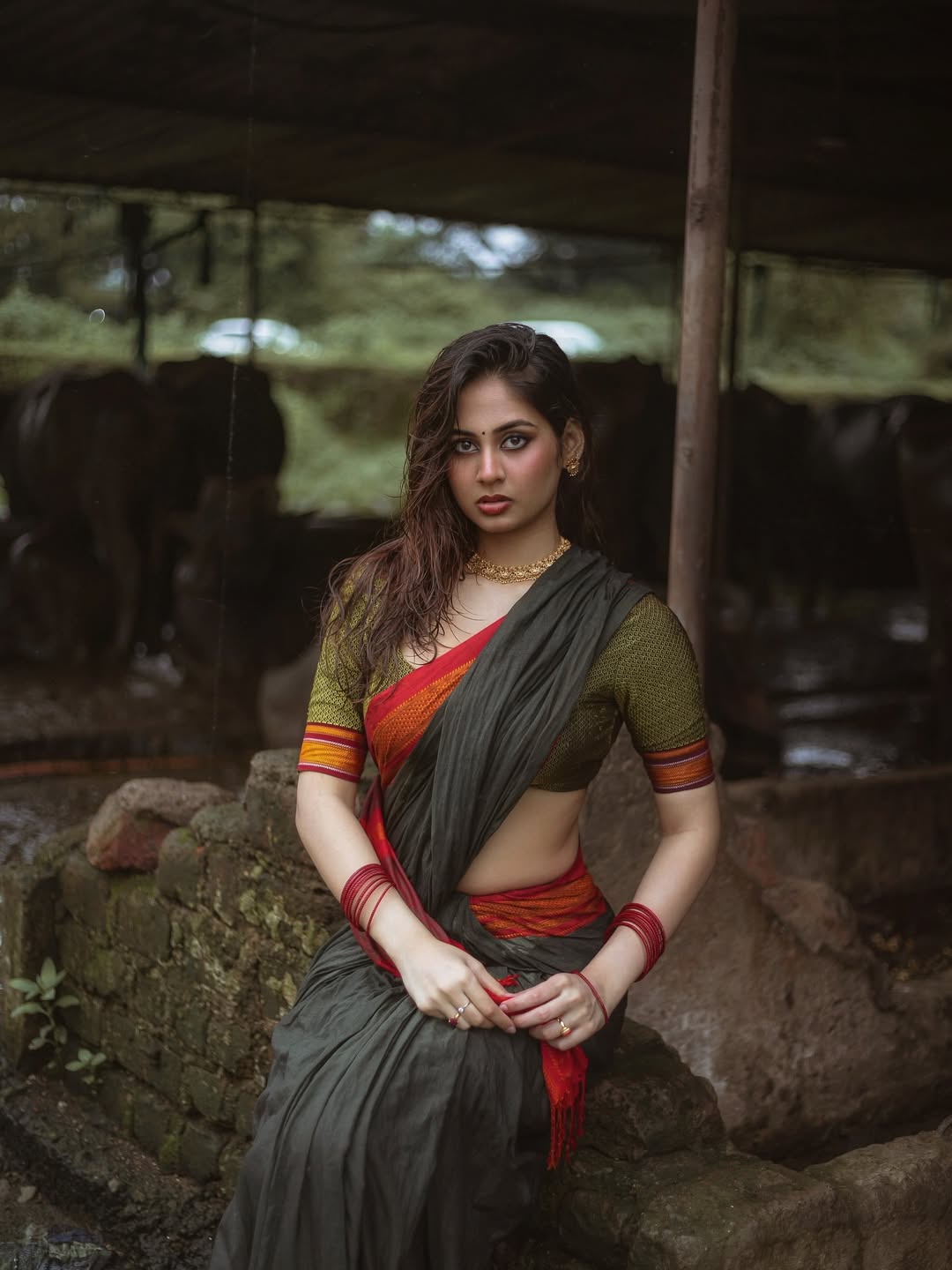 Srushti Bannatti's Stunning Red & Gold Glamour