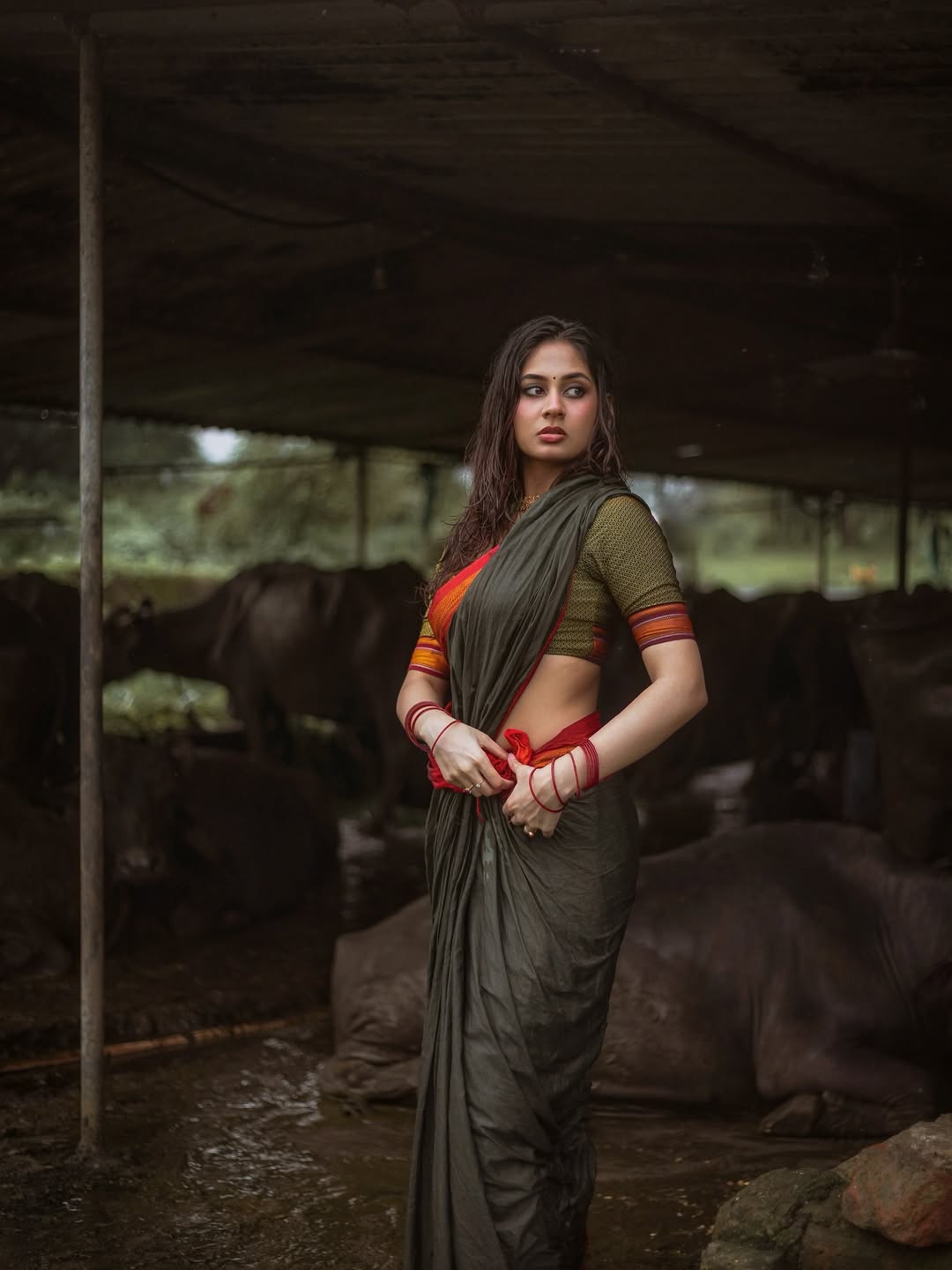 Srushti Bannatti's Stunning Red & Gold Glamour