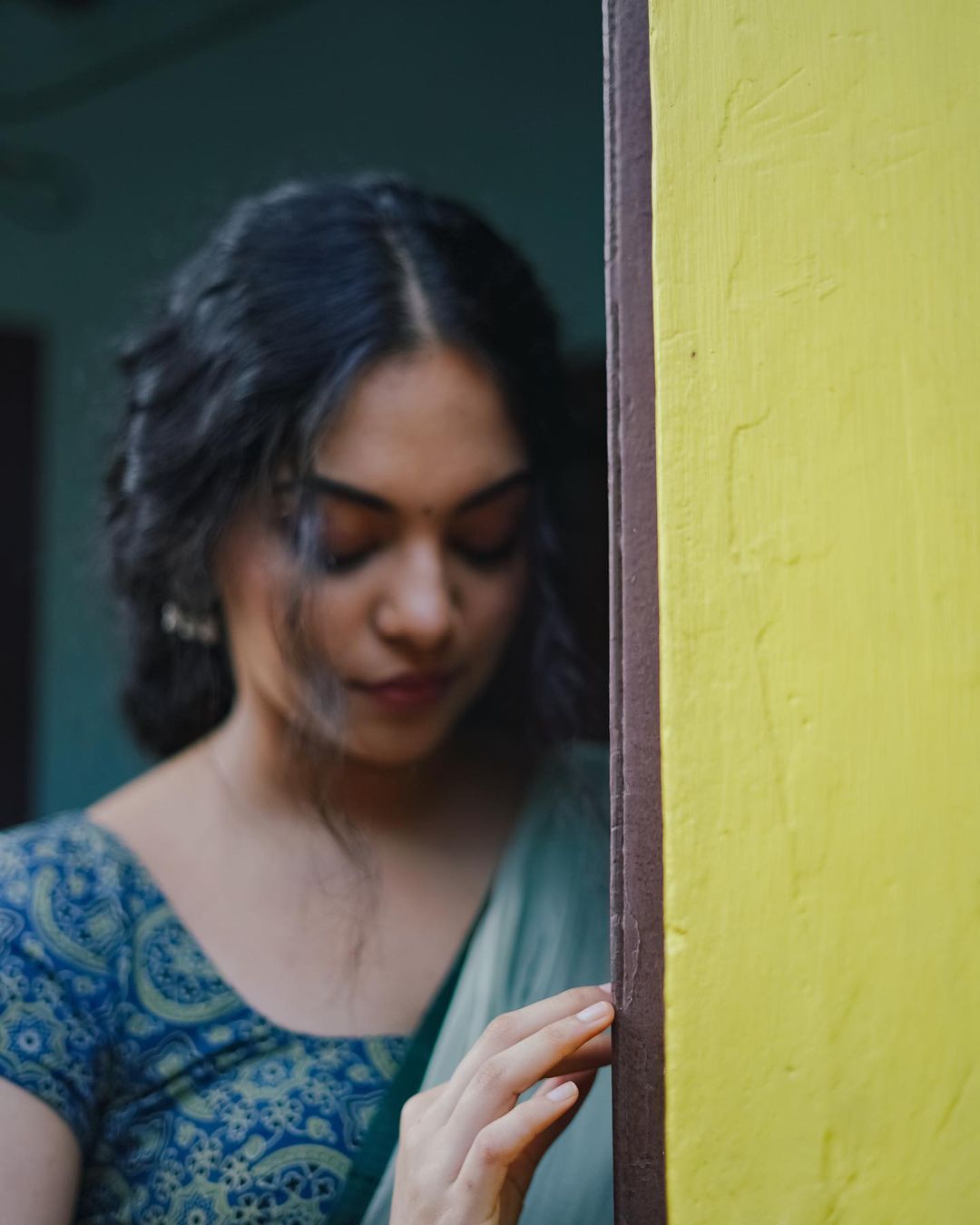 Stunning Ahaana Krishna Saree Photos | Timeless Indian Elegance