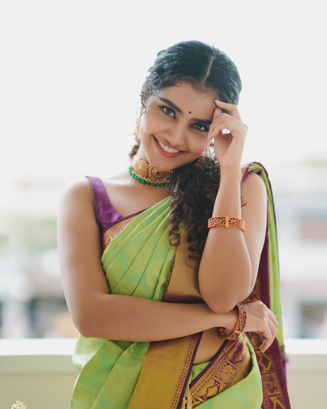 Anupama Parameswaran's Stunning Traditional Glamour