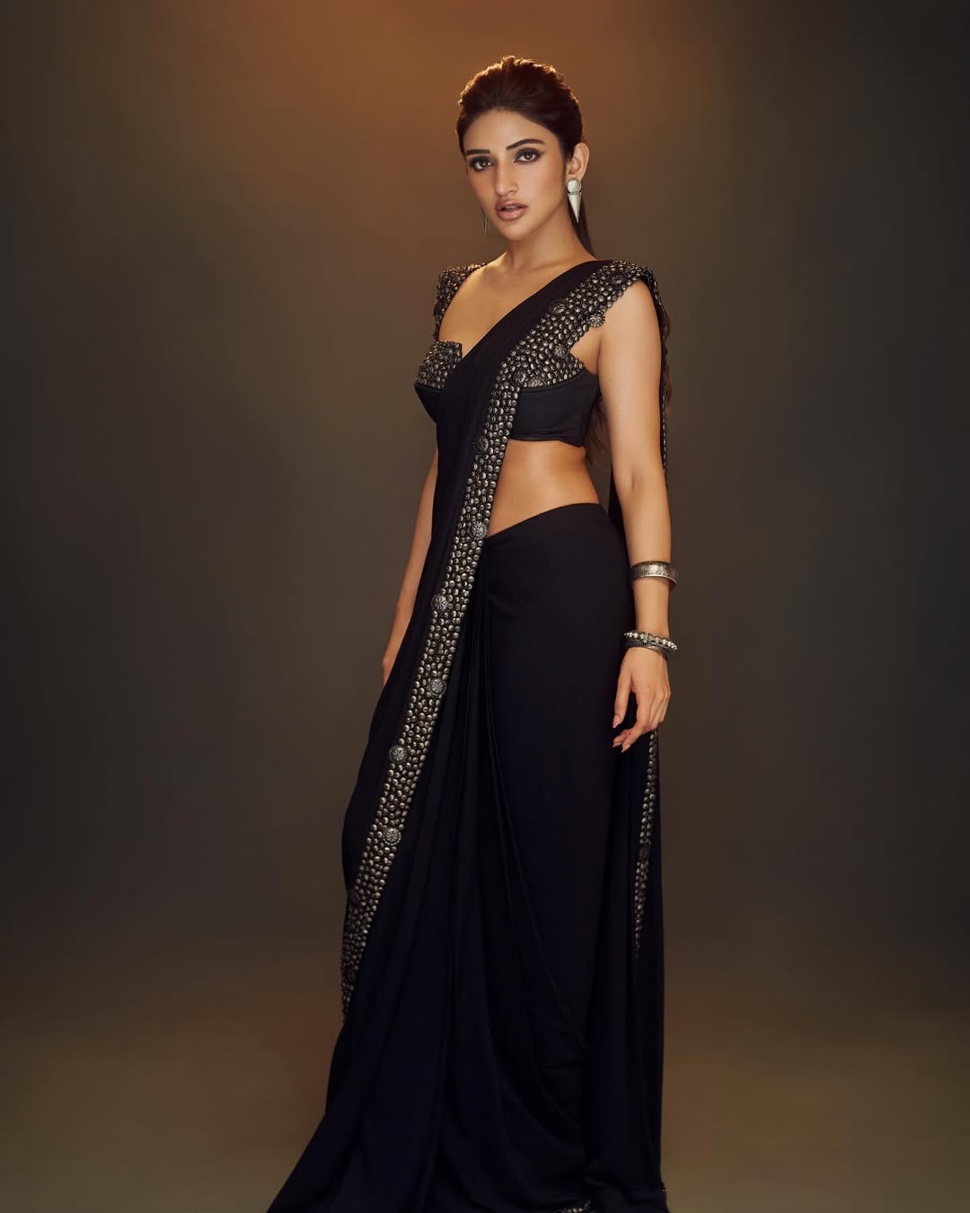 From Childhood Starlet to Stunning Icon: Sreeleela’s Glamorous Transformation!