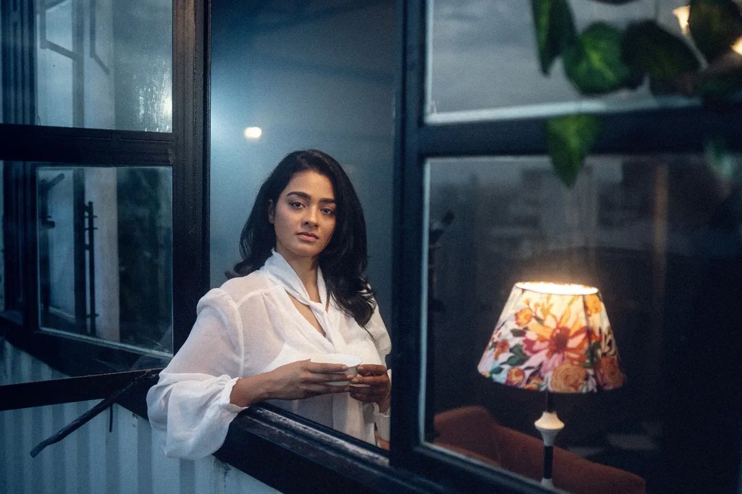 Gayathrie Shankar's Stunning Red Ensemble Captures Attention