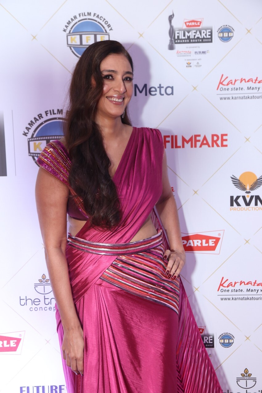 Bollywood Glamour: Stars Shine at Filmfare Events