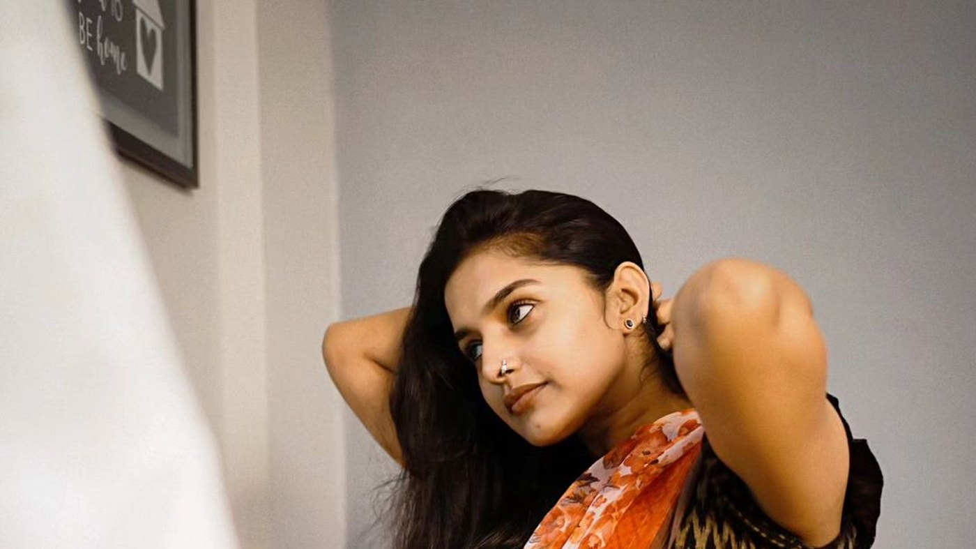 Stunning Seshika Madhav Saree Photos Traditional Elegance