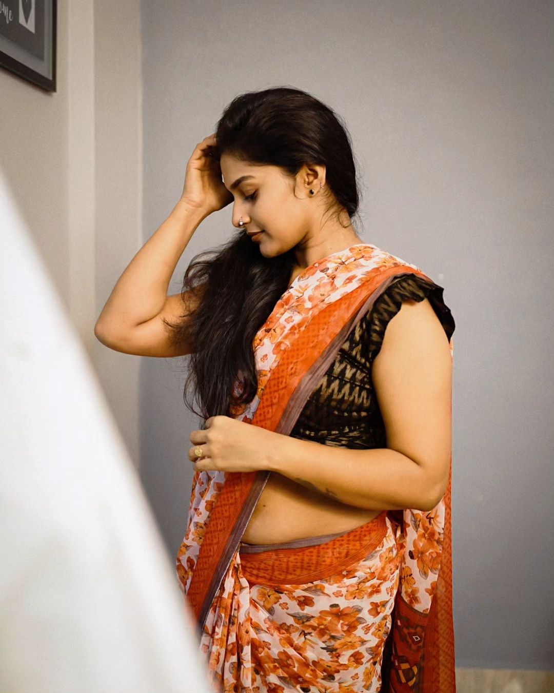 Stunning Seshika Madhav Saree Photos Traditional Elegance