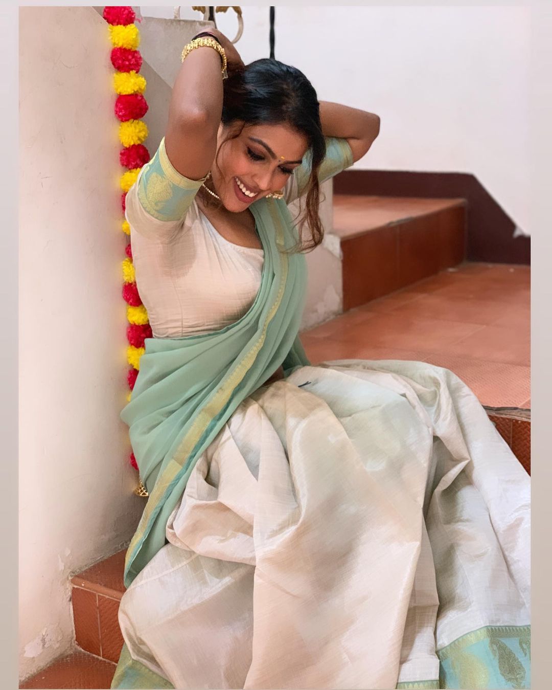 Stunning Srinikha Onam Saree Photos Festive Elegance