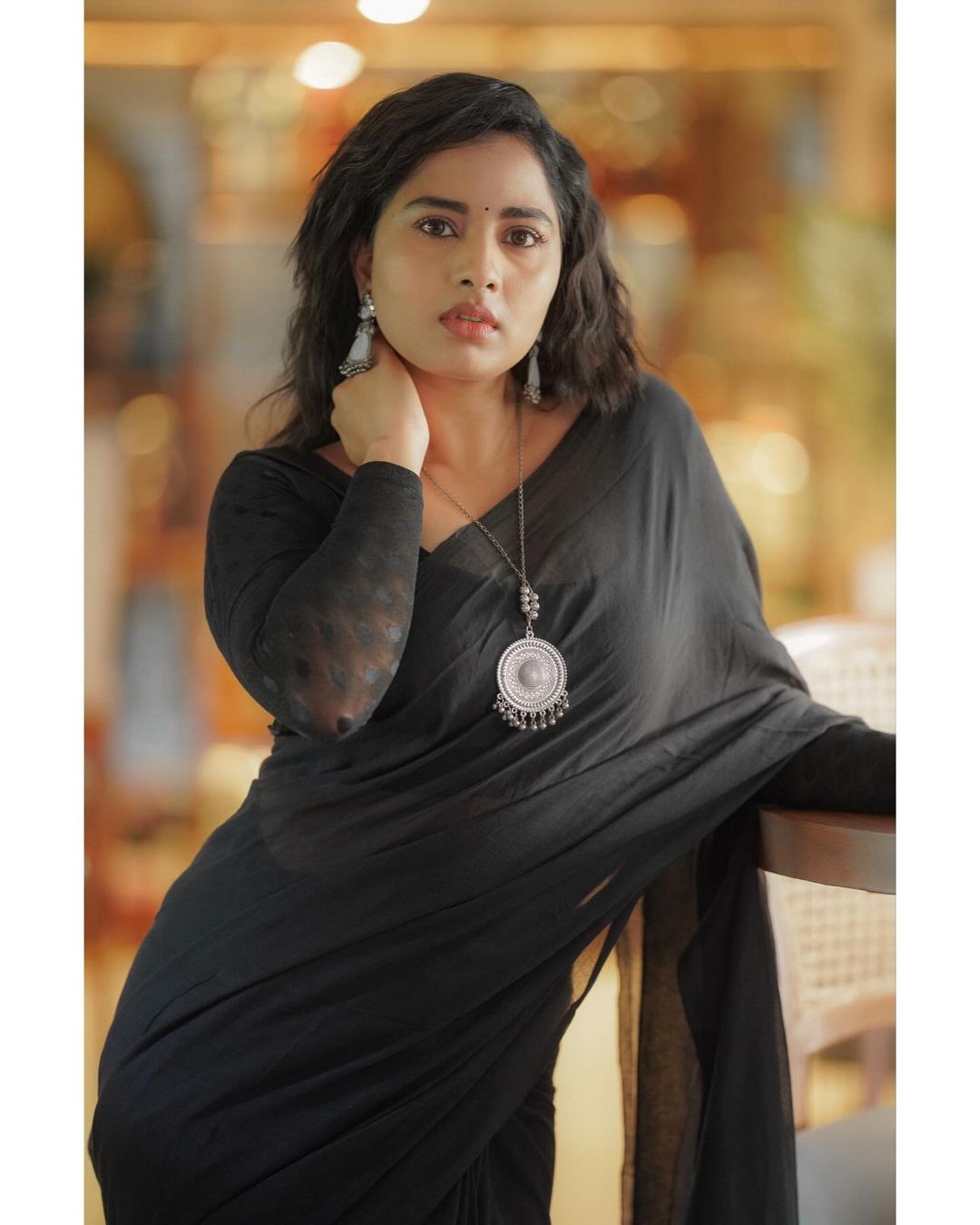 Stunning Srushti Dange in Black Saree Photos