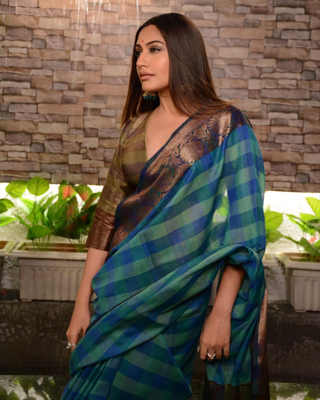 Stunning Surbhi Chandna Saree Photos Latest Traditional Fashion