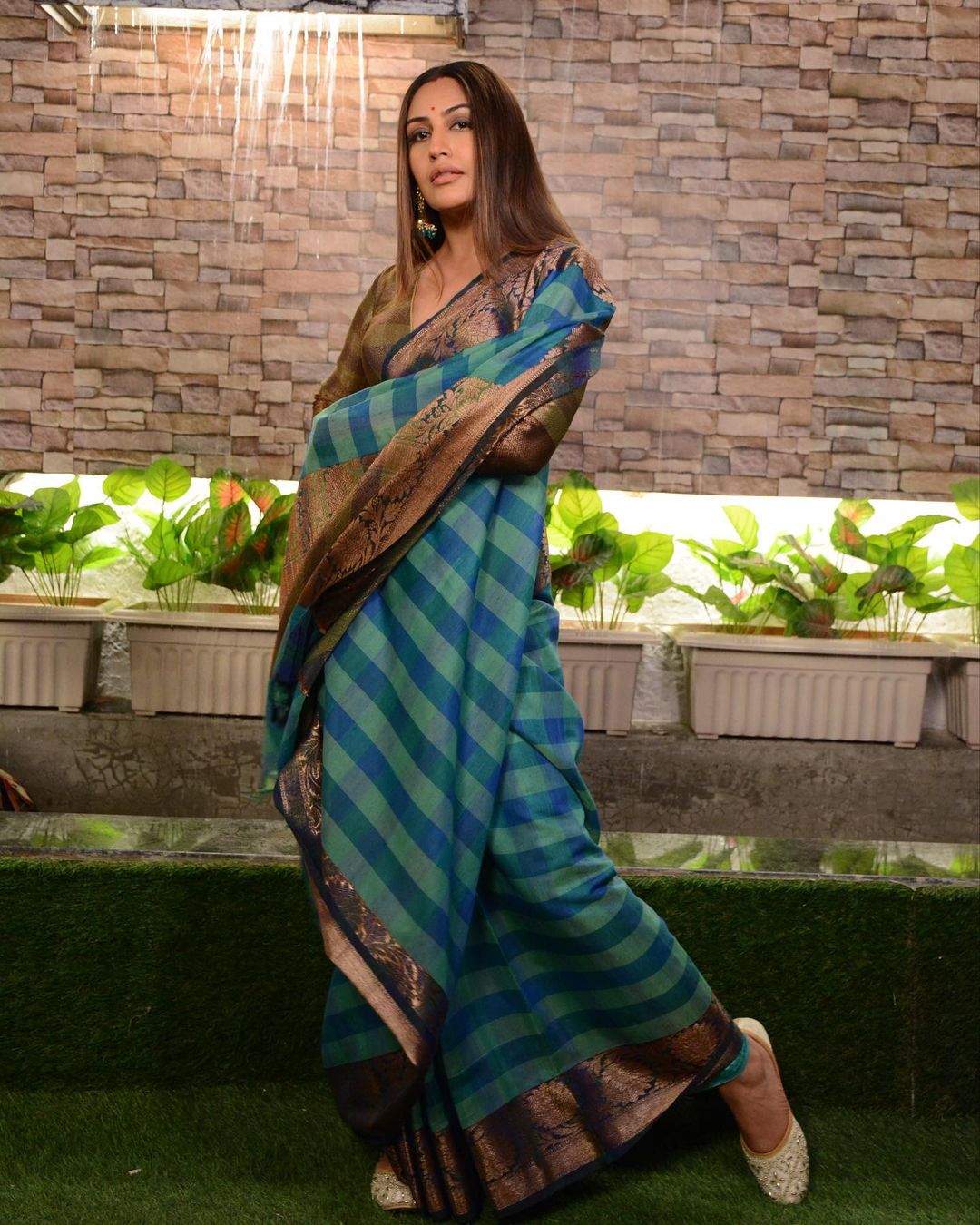 Stunning Surbhi Chandna Saree Photos Latest Traditional Fashion