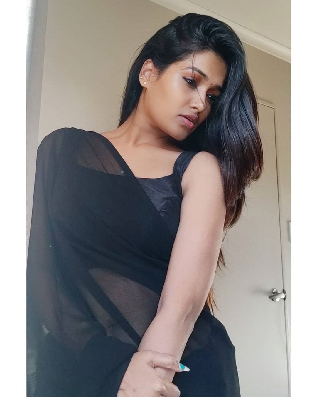 Suganya Subramanian's Stunning Photo Gallery: A Look at Her Versatility