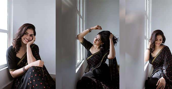 Sunainaa Stunning Black Saree Photos Glamour Shots